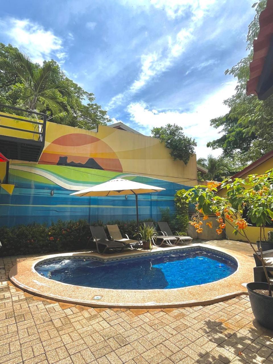 Tamarindo Backpackers Vandrehjem Eksteriør billede